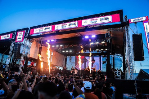 NOS DIAS 20 A 23 DE FEVEREIRO DE 2025, A CIDADE DE LAPÃO FOI PALCO DO MELHOR CARNAVAL ANTECIPADO DA BAHIA, O “CARNALAPÃO 2025, MEU CARNAVAL É O PRIMEIRO”.